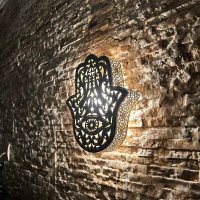 Brass wall light, hand-shaped wall light, wall decoration with engraving