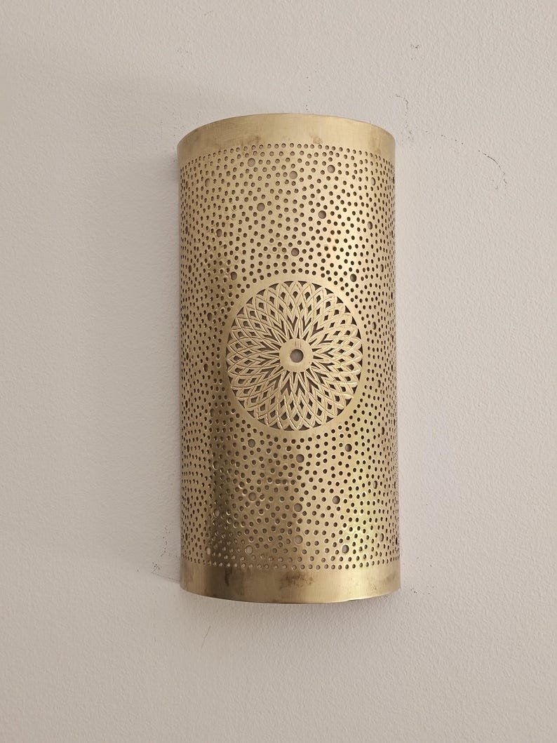 Moroccan Brass Wall Sconce: Handcrafted Lamp, Global Design